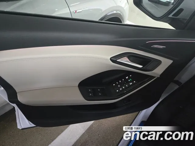 Audi Q6 e-tron 2026 thumb 6