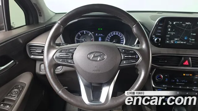 Hyundai Santa Fe 2018 thumb 12