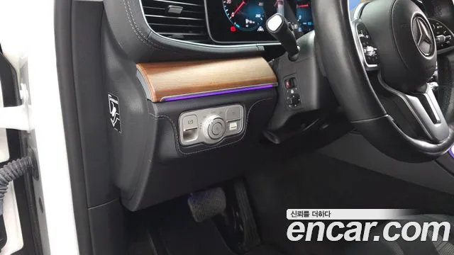 Mercedes-Benz GLE 2021 thumb 12