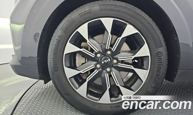 Kia Carnival 2022 thumb 5