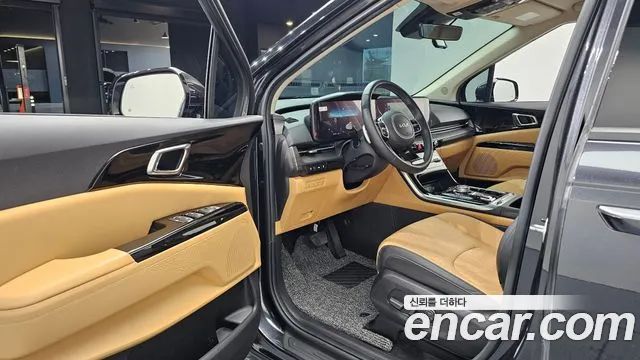 Kia Carnival 2022 thumb 10