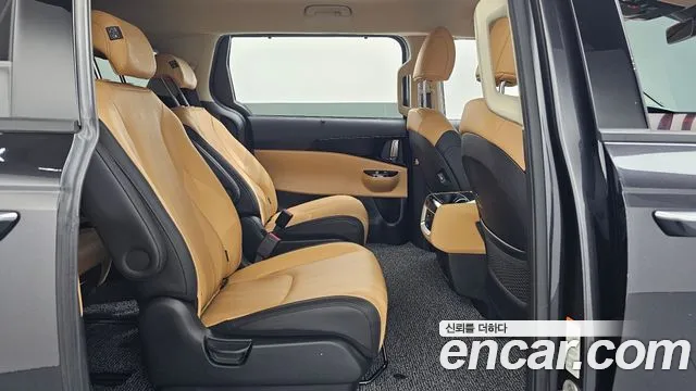 Kia Carnival 2022 thumb 12