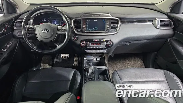 Kia Sorento 2017 thumb 7