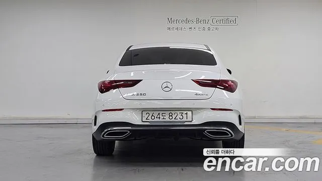 Mercedes-Benz CLA 2024 thumb 4