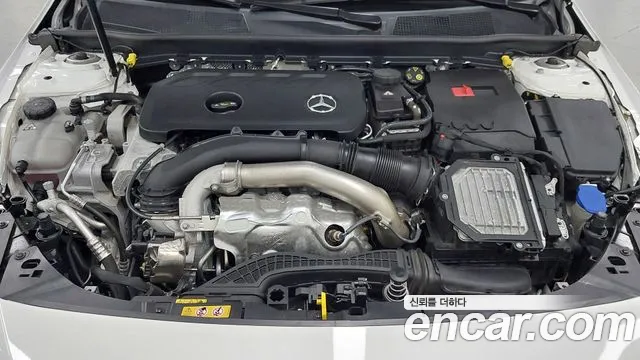 Mercedes-Benz CLA 2024 thumb 6