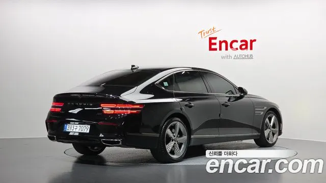 Genesis G80 2022 thumb 2