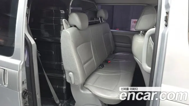 Hyundai Starex 2016 thumb 12
