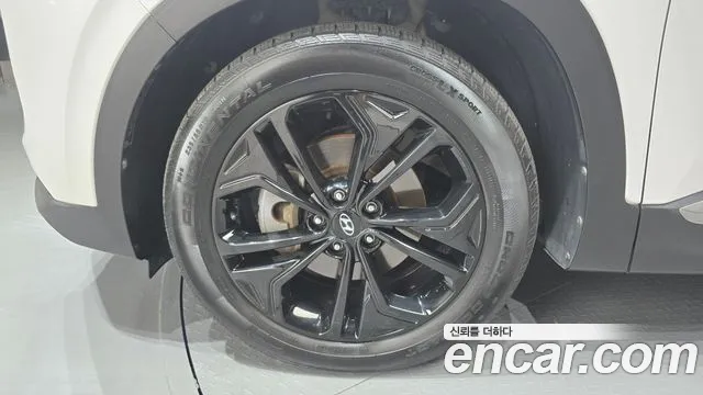 Hyundai Santa Fe 2018 thumb 5
