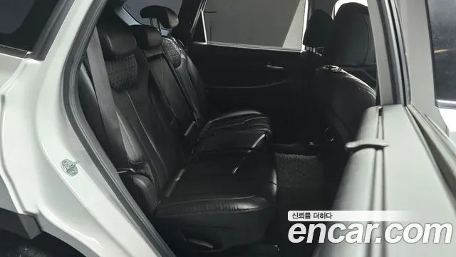 Hyundai Santa Fe 2018 thumb 11