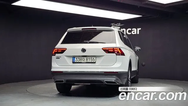 Volkswagen Tiguan 2020 thumb 4