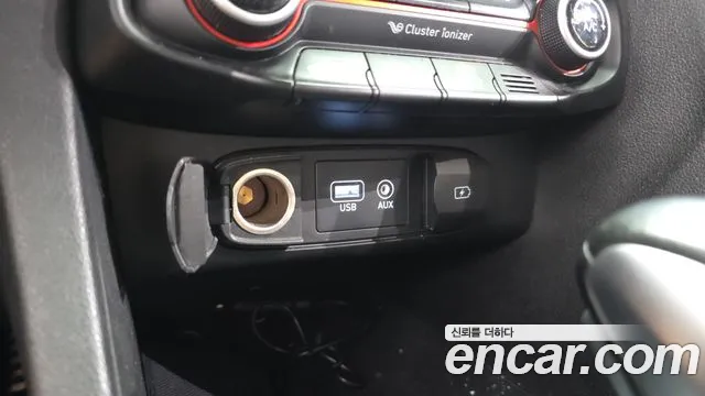 Hyundai Veloster 2018 thumb 12