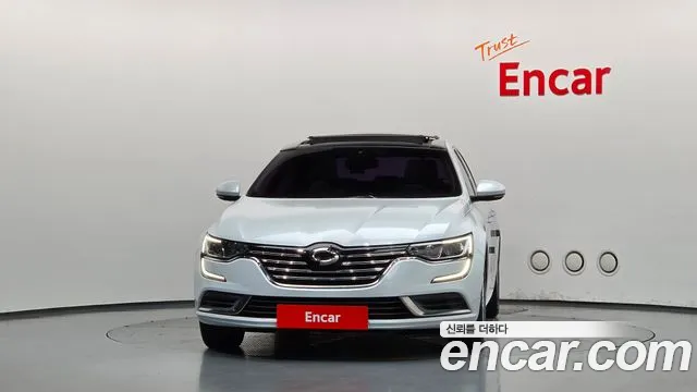 Renault-KoreaSamsung Megane 2017 thumb 3