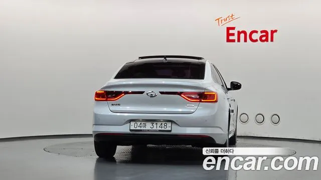 Renault-KoreaSamsung Megane 2017 thumb 4