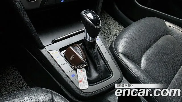Hyundai Avante 2018 thumb 8