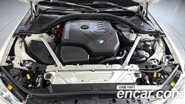 BMW 4-Series 2024 thumb 6