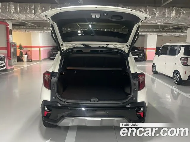 Kia Seltos 2023 thumb 4