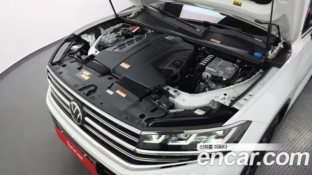 Volkswagen Touareg 2024 thumb 6