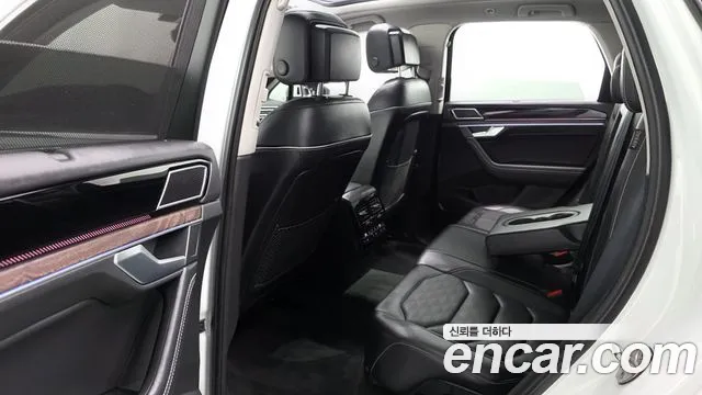 Volkswagen Touareg 2024 thumb 11