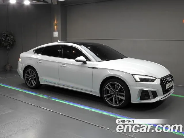 Audi A5 2020 thumb 12