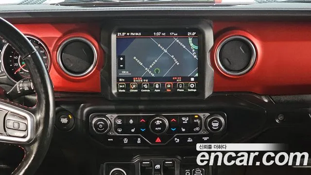 Jeep Wrangler 2021 thumb 12
