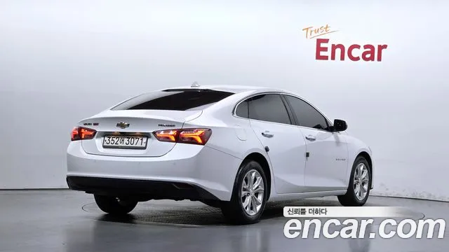 ChevroletGMDaewoo Malibu 2019 thumb 2