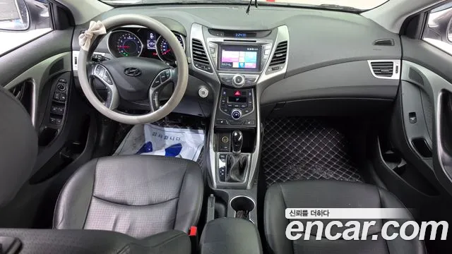 Hyundai Avante 2013 thumb 7