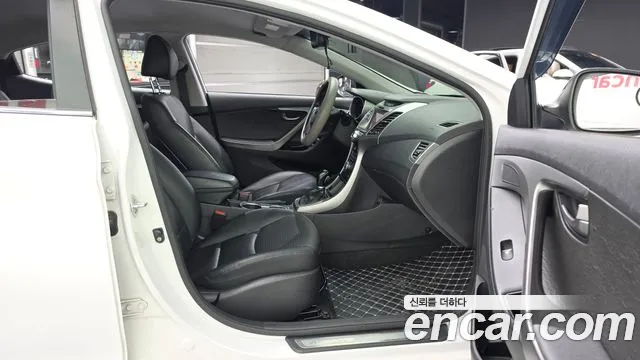 Hyundai Avante 2013 thumb 11