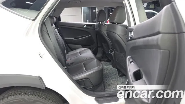 Hyundai Tucson 2018 thumb 12