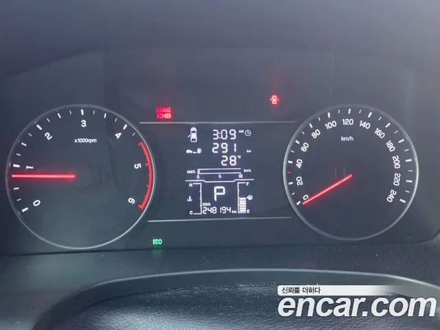 KG_Mobility_Ssangyong Rexton 2018 thumb 6