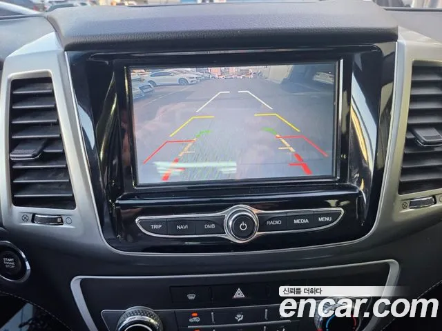 KG_Mobility_Ssangyong Rexton 2018 thumb 9