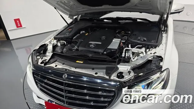 Mercedes-Benz E-Класс 2018 thumb 5