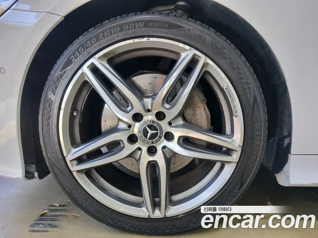 Mercedes-Benz E-Класс 2017 thumb 5