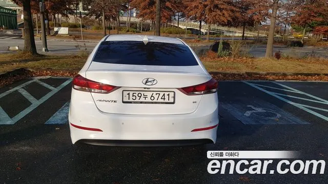 Hyundai Avante 2018 thumb 4