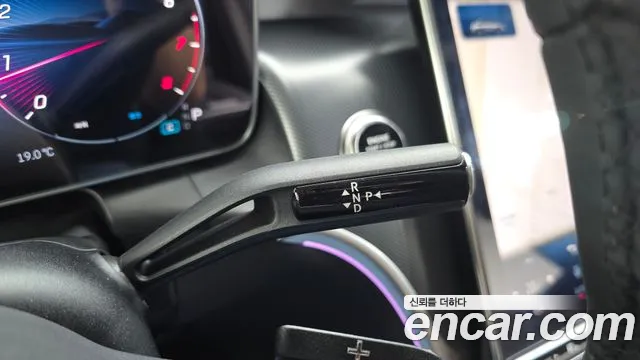 Mercedes-Benz GLC 2025 thumb 8