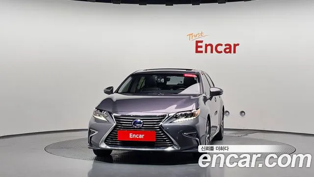 Lexus ES 2016 thumb 2