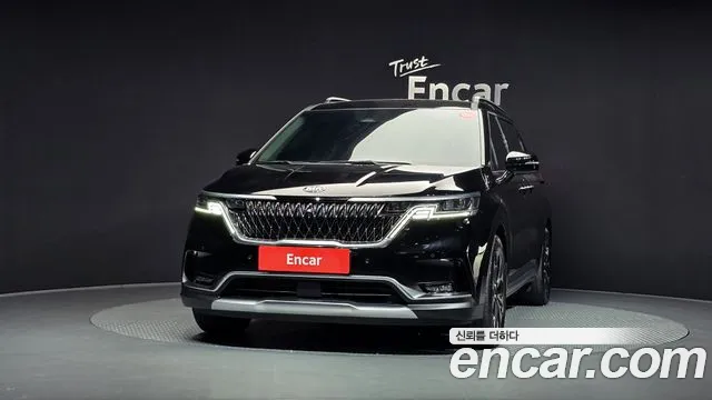 Kia Carnival 2021 thumb 3
