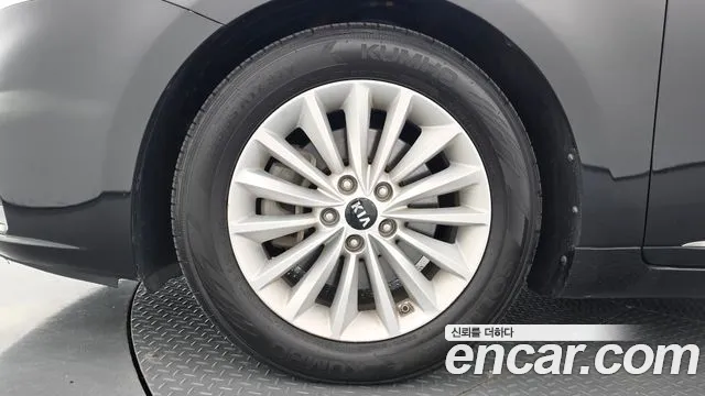 Kia K7 2017 thumb 5