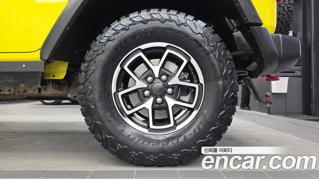 Jeep Wrangler 2024 thumb 5