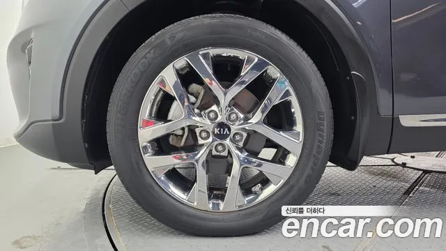 Kia Sorento 2019 thumb 5