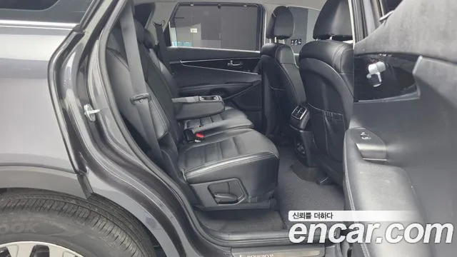 Kia Sorento 2019 thumb 12