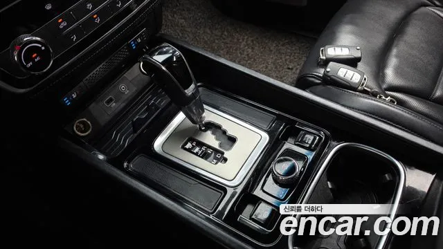 KG_Mobility_Ssangyong Rexton 2018 thumb 9