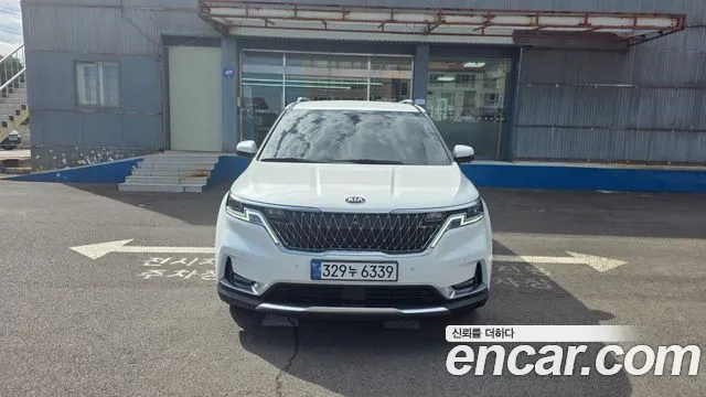 Kia Carnival 2020 thumb 2