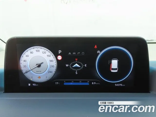 Hyundai Staria 2021 thumb 9