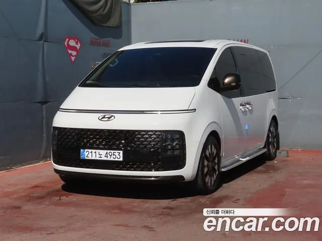 Hyundai Staria 2021 thumb 12