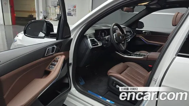BMW X5 2023 thumb 10