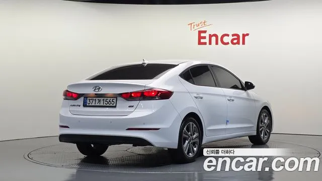 Hyundai Avante 2017 thumb 2
