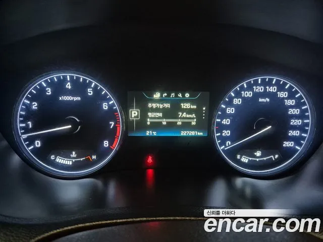 Hyundai Genesis 2015 thumb 8