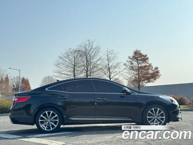 Hyundai Grandeur 2014 thumb 7