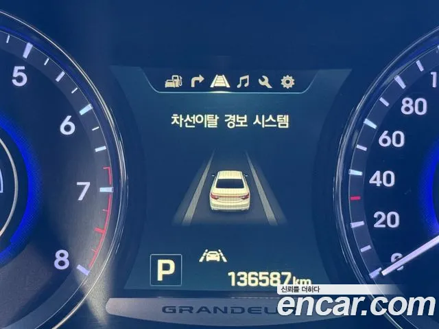 Hyundai Grandeur 2014 thumb 9