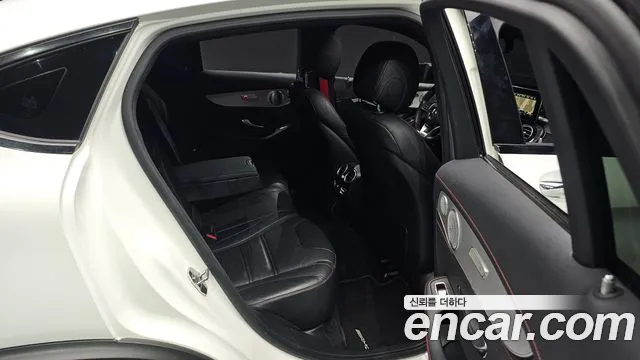 Mercedes-Benz GLC 2018 thumb 11